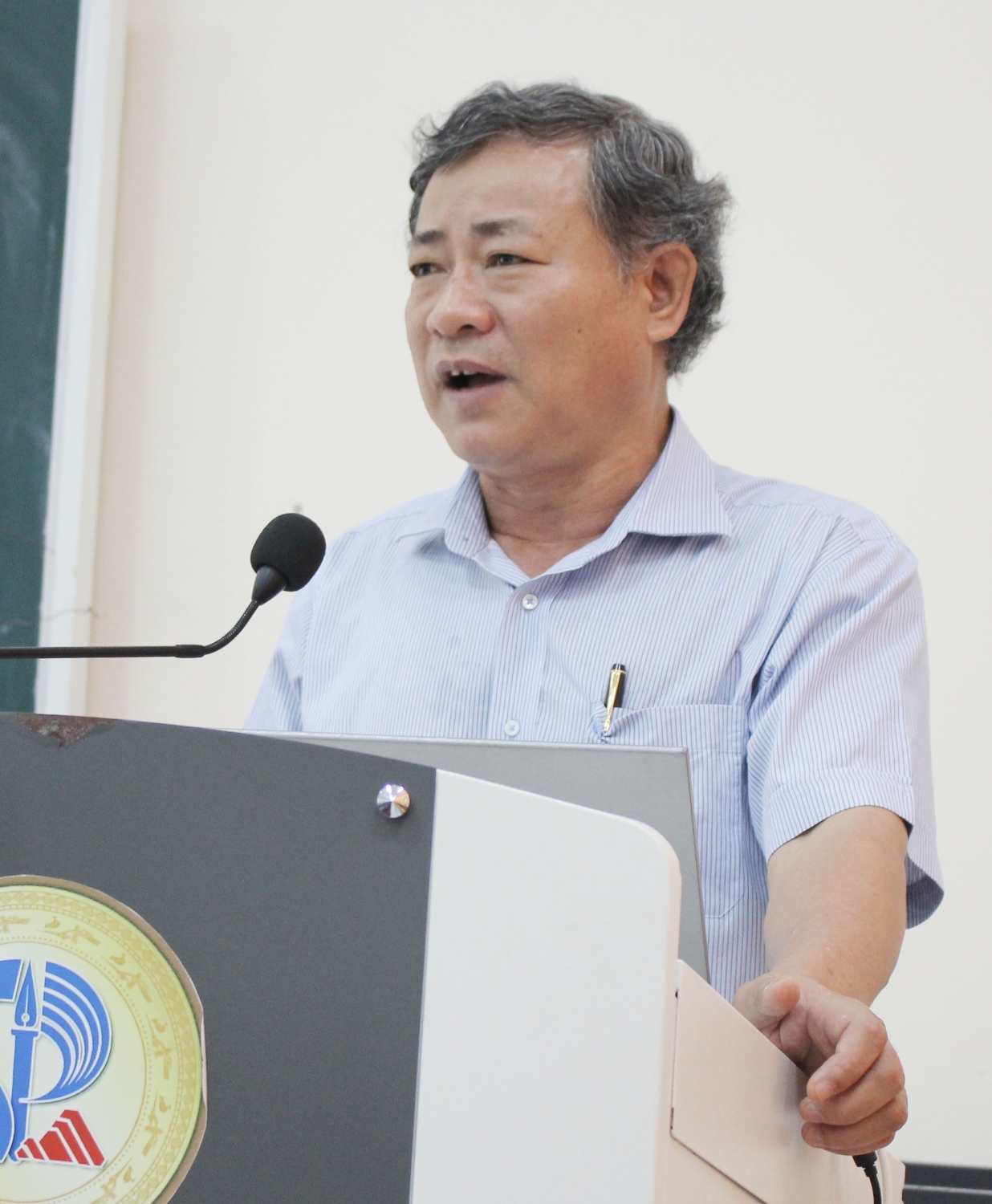 Anh 1