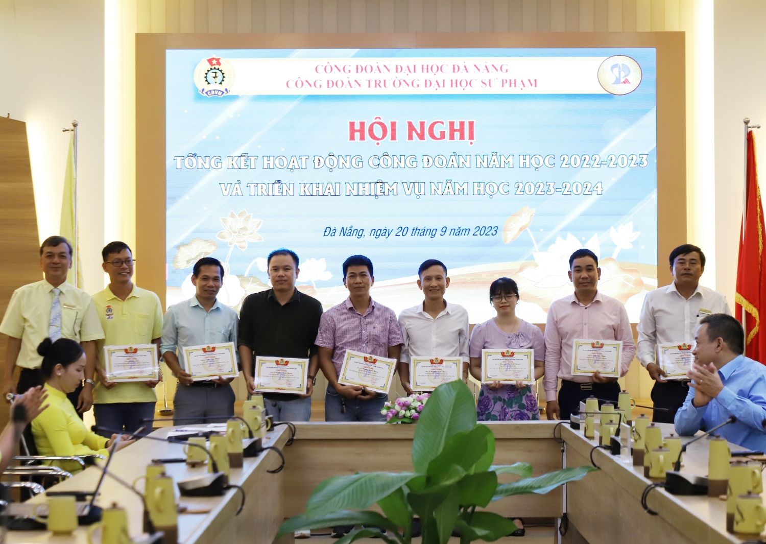 Cong doan Truong Dai hoc Su pham DHDN 12