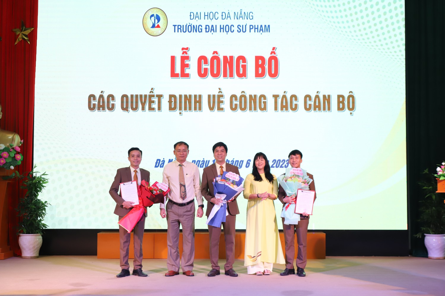 01 10 dau an 2023 Trao quyet dinh bo nhiem Truong khoa, pho phong, truong bo mon