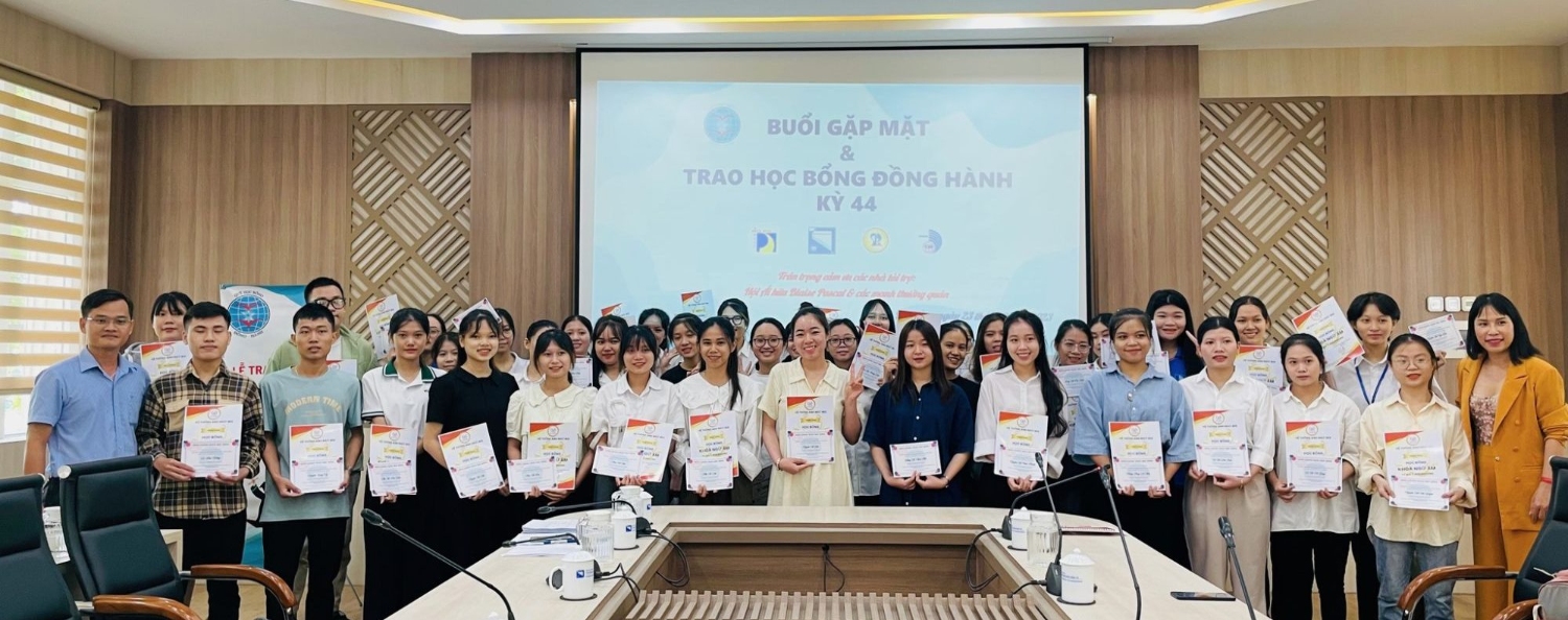 Hoc bong dong hanh ky 44 tai Da Nang