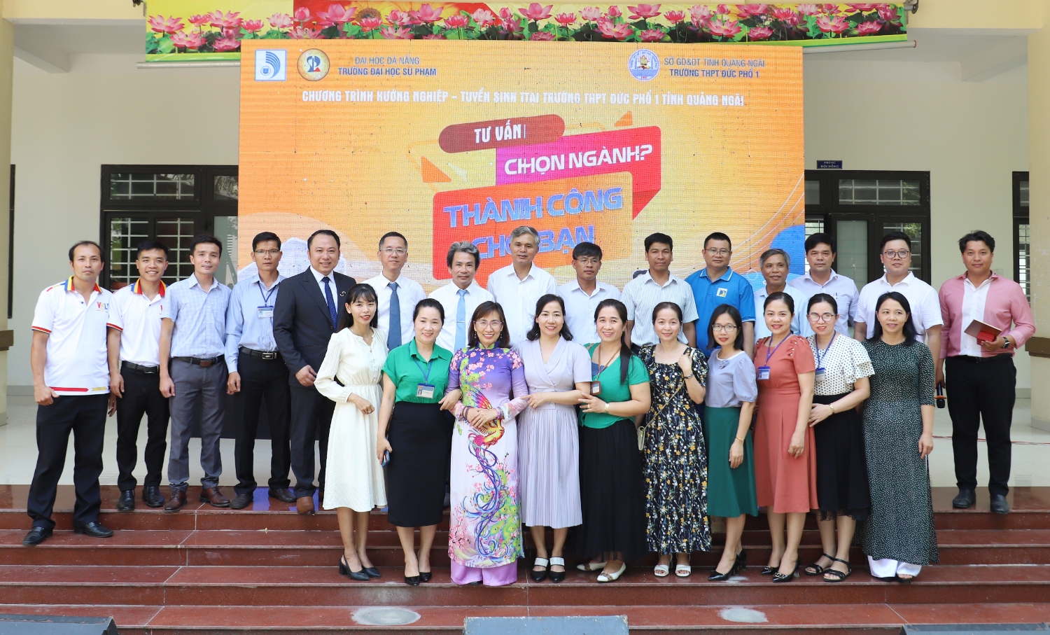 UED Tu van Tuyen sinh tai Quang Ngai 01