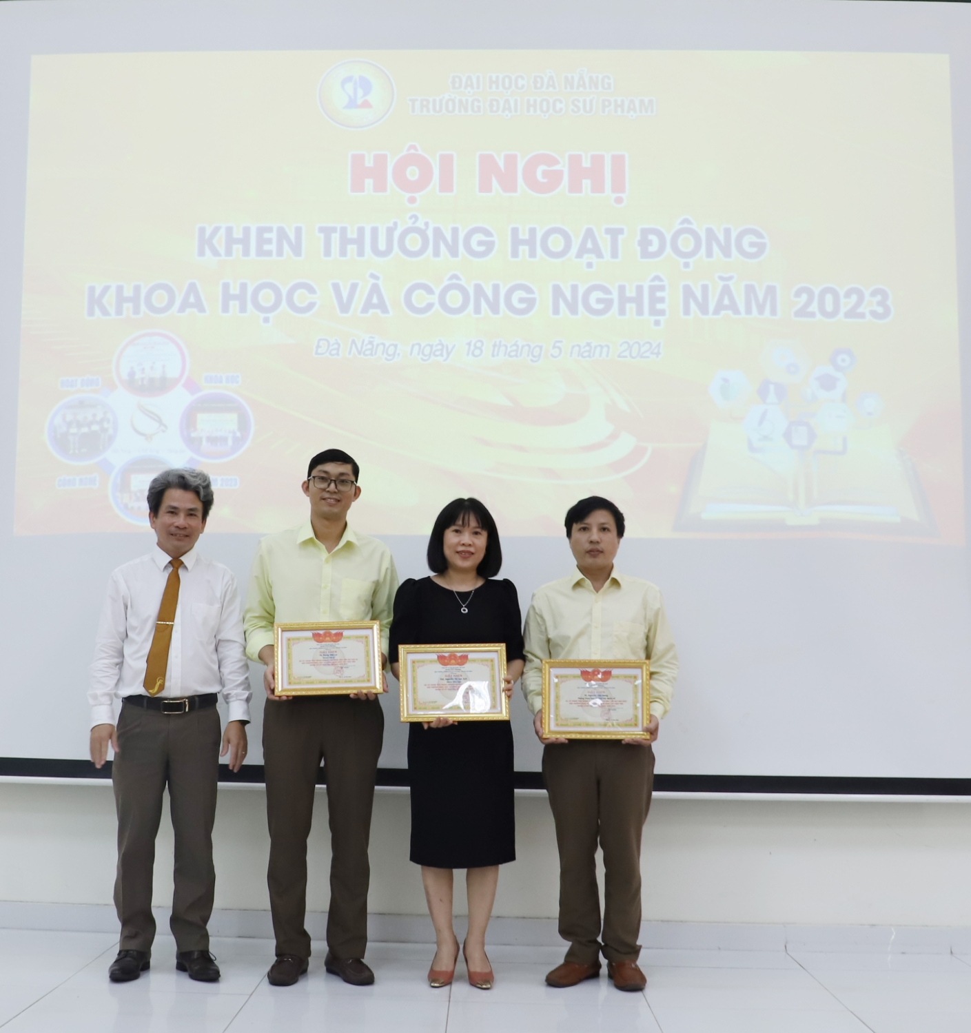 Khen thuong KHCN 06