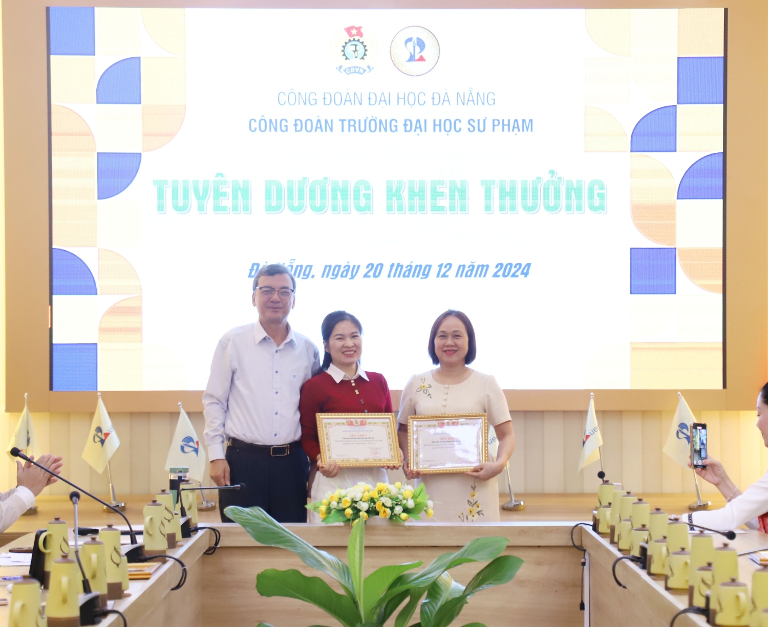 Giai nhi tuong tac